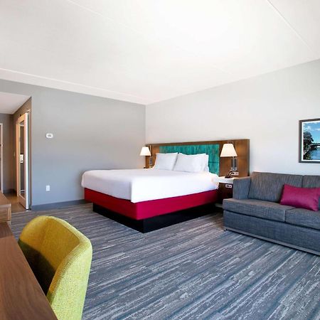 Hampton Inn & Suites Ottawa West, Ontario, Canada Luaran gambar