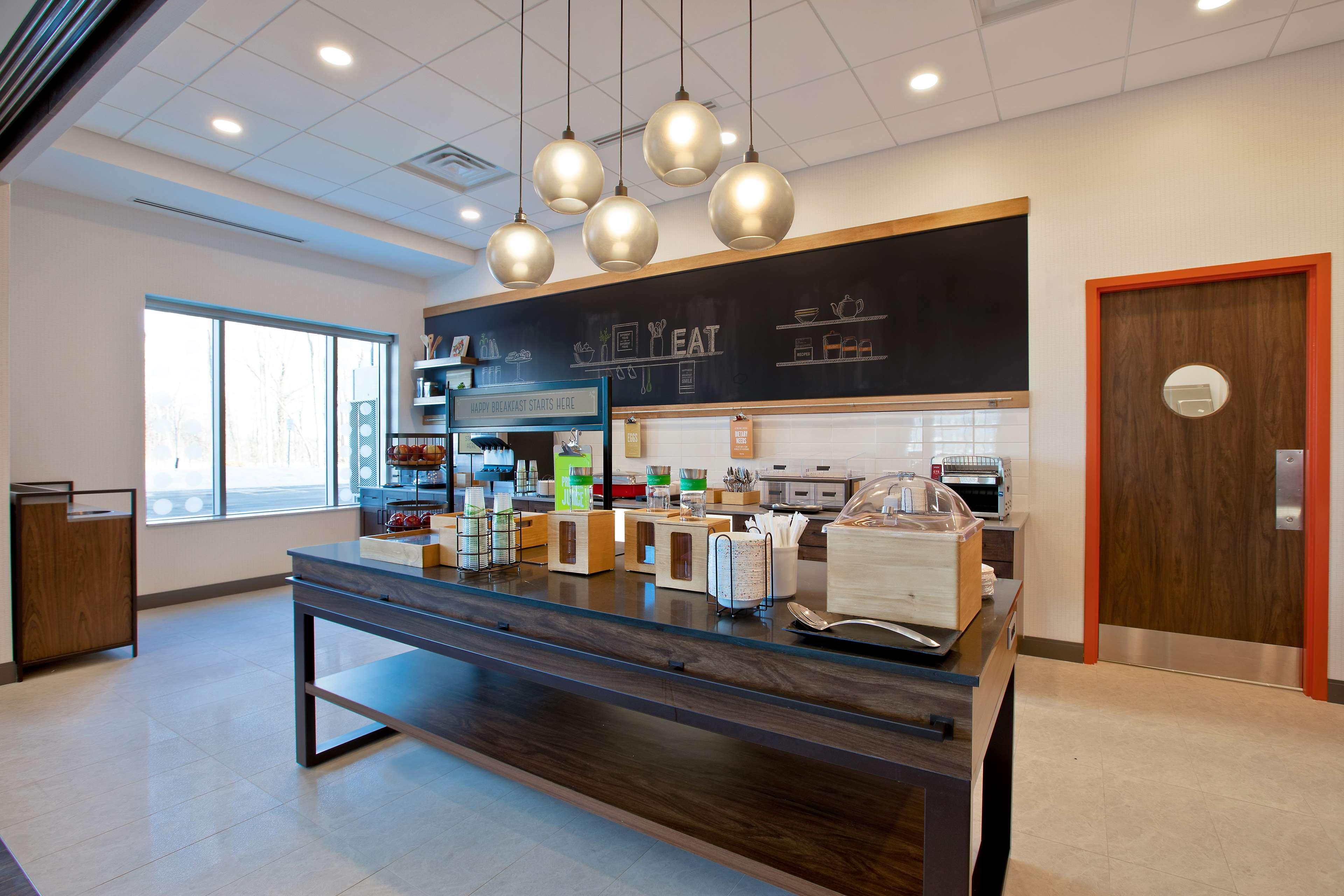 Hampton Inn & Suites Ottawa West, Ontario, Canada Luaran gambar