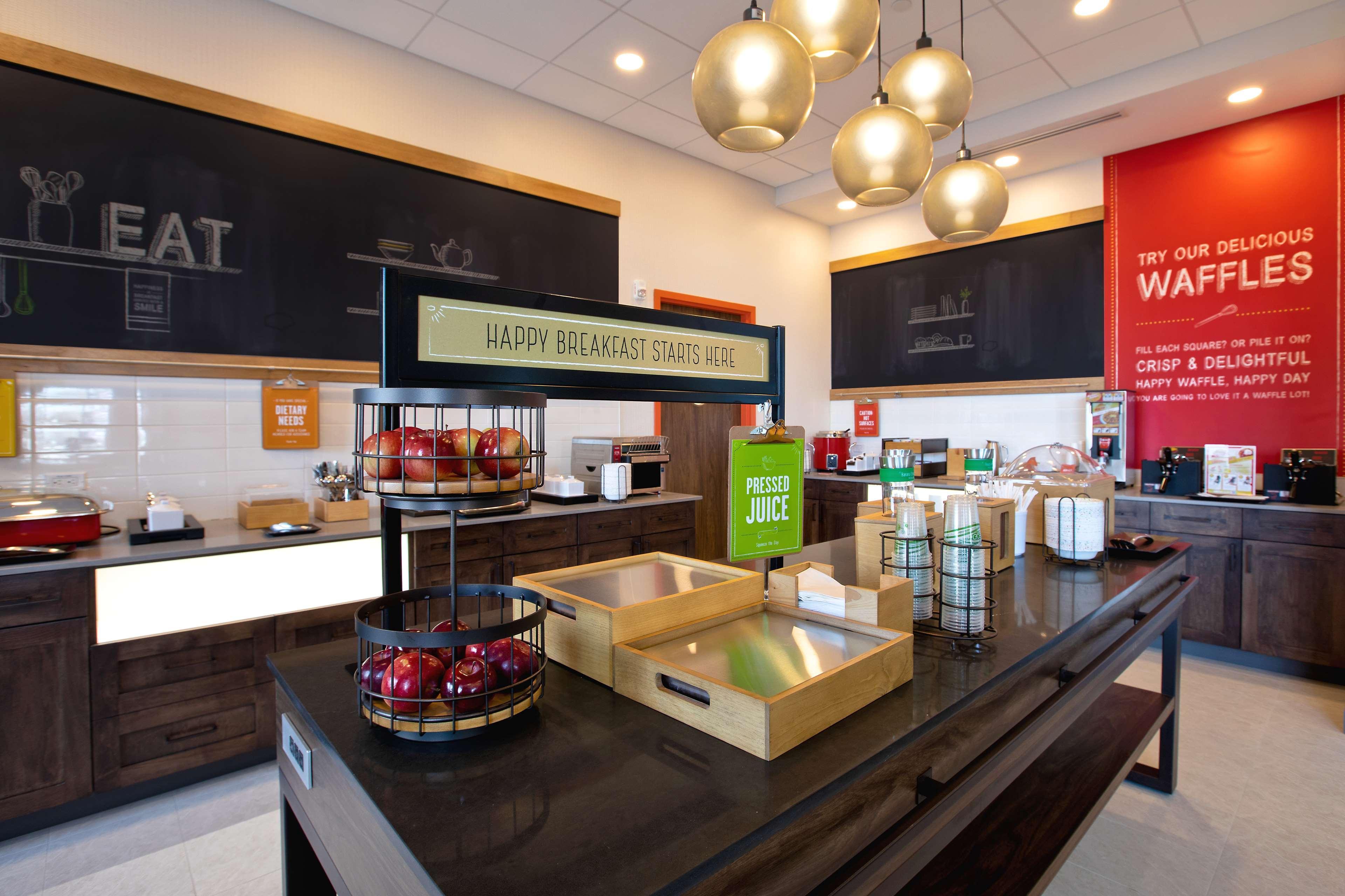 Hampton Inn & Suites Ottawa West, Ontario, Canada Luaran gambar