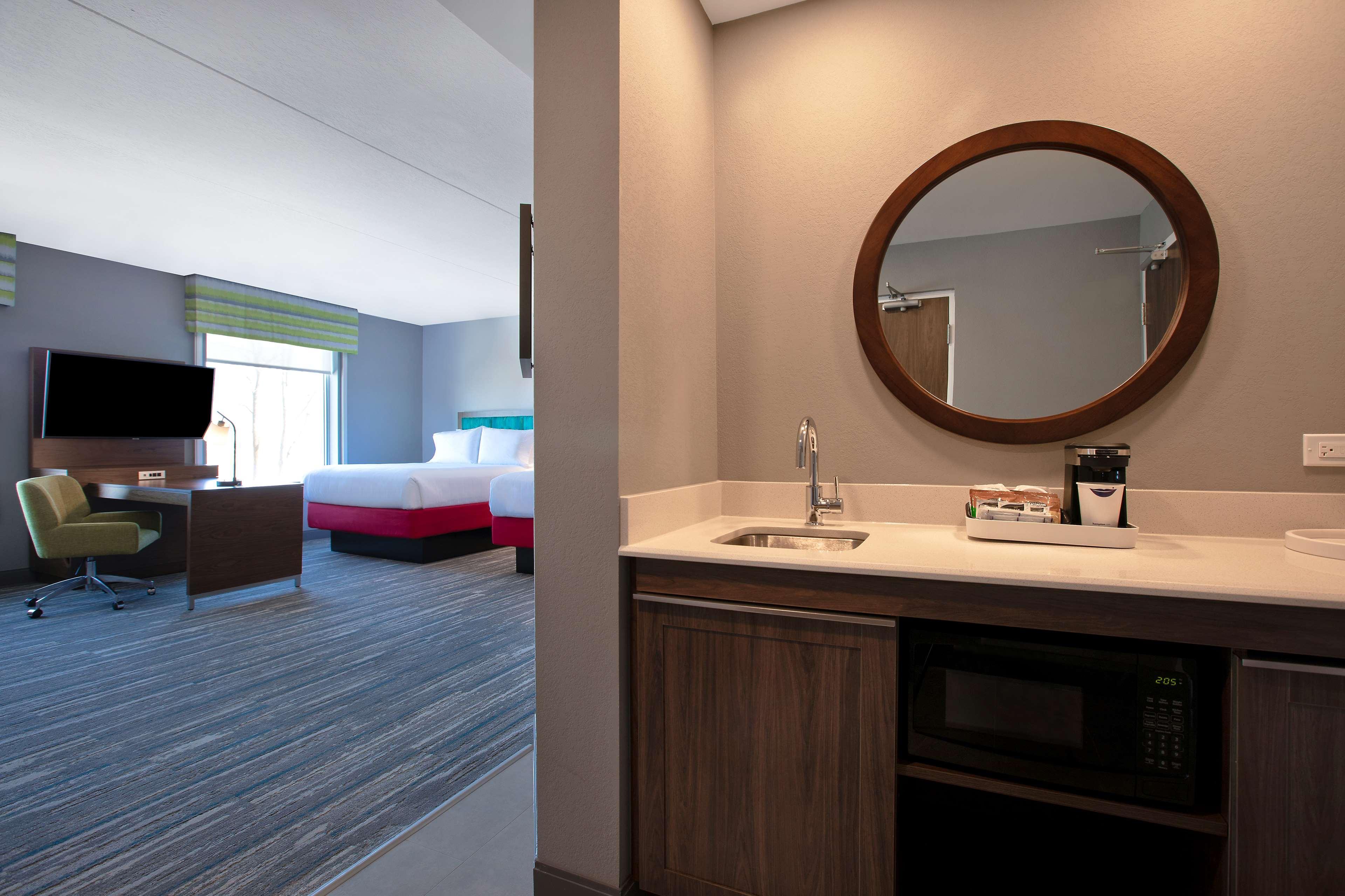 Hampton Inn & Suites Ottawa West, Ontario, Canada Luaran gambar