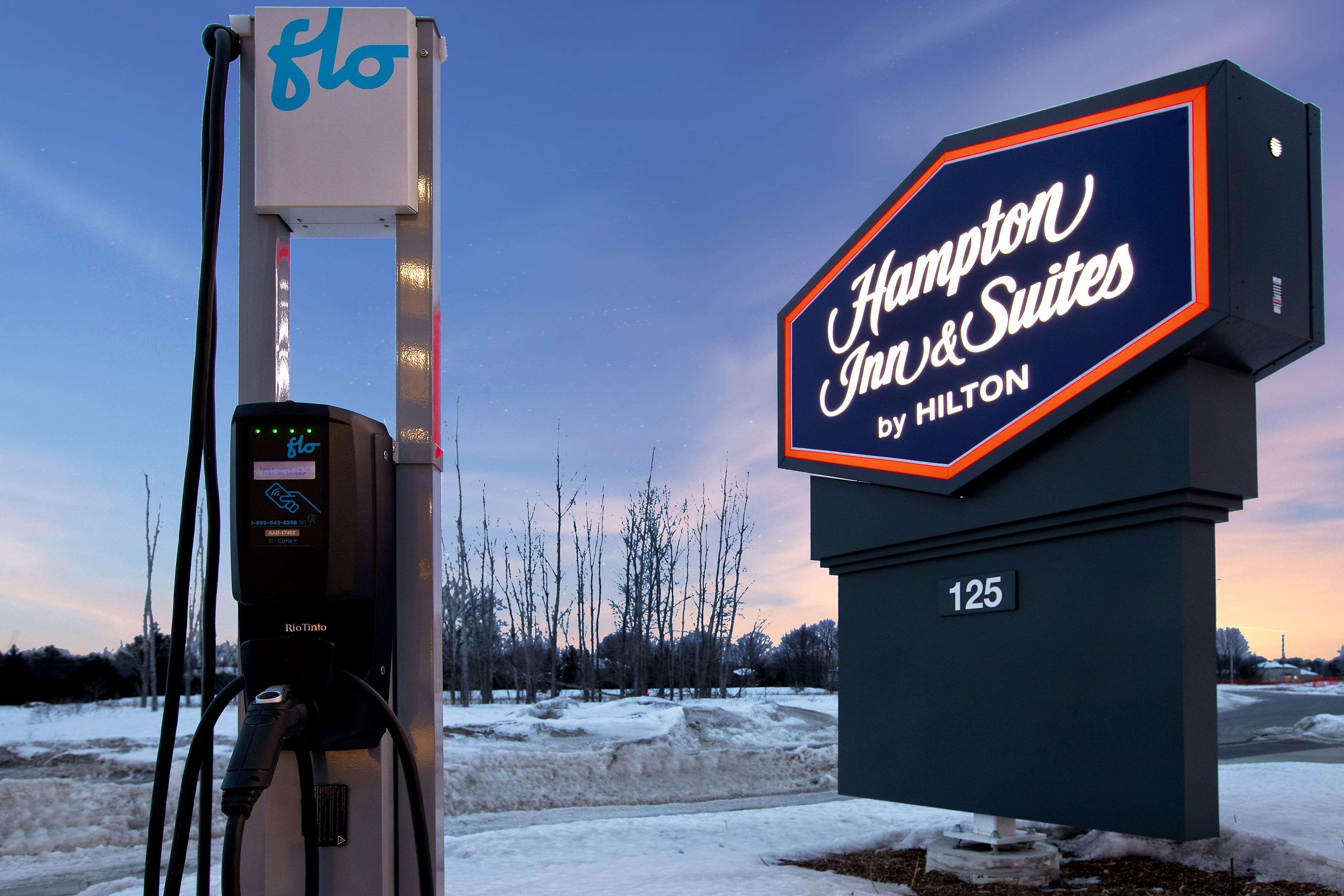 Hampton Inn & Suites Ottawa West, Ontario, Canada Luaran gambar